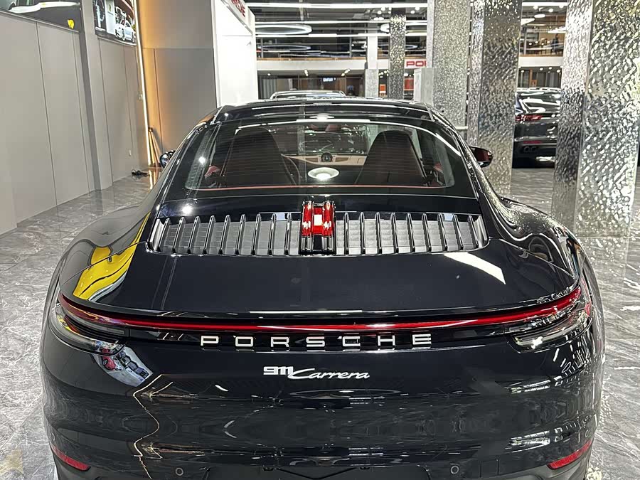 Porsche 911 2023 Carrera 3.0T - zdjęcie 5