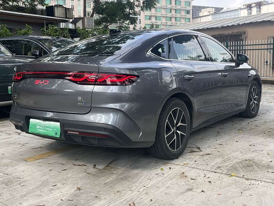 Qin L 2025 DM-i Intelligent Driving 120KM Beyond - zdjęcie 10