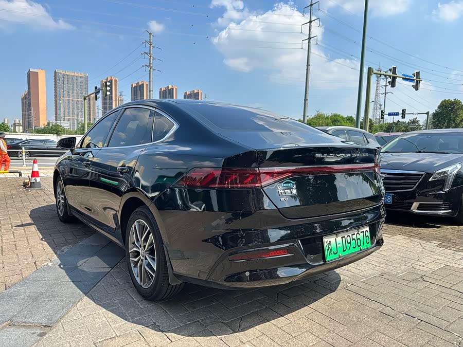 Qin PLUS 2023 Champion Edition EV 510KM Leading - zdjęcie 5