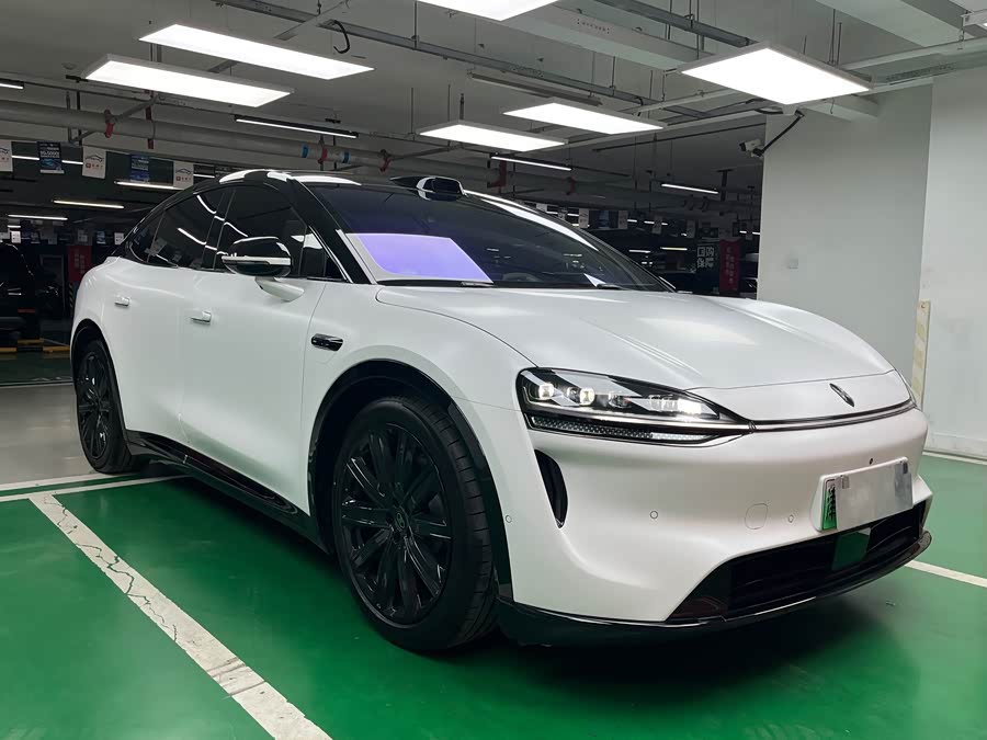 R7 2026 EV Ultra (192-line LiDAR) - zdjęcie 3