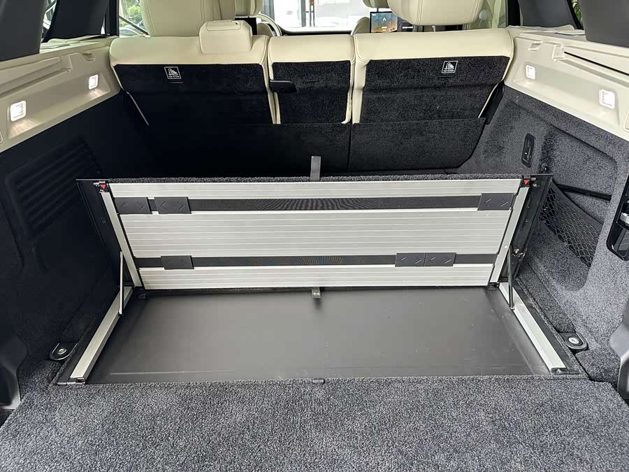 Range Rover 2023 4.4 V8 530PS First Edition - zdjęcie 4