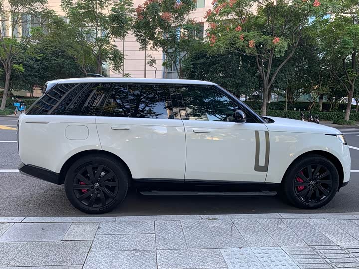 Range Rover 2024 3.0 L6 360PS Luxury - zdjęcie 17