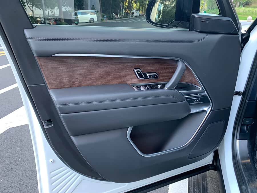 Range Rover 2024 3.0 L6 360PS Luxury - zdjęcie 8