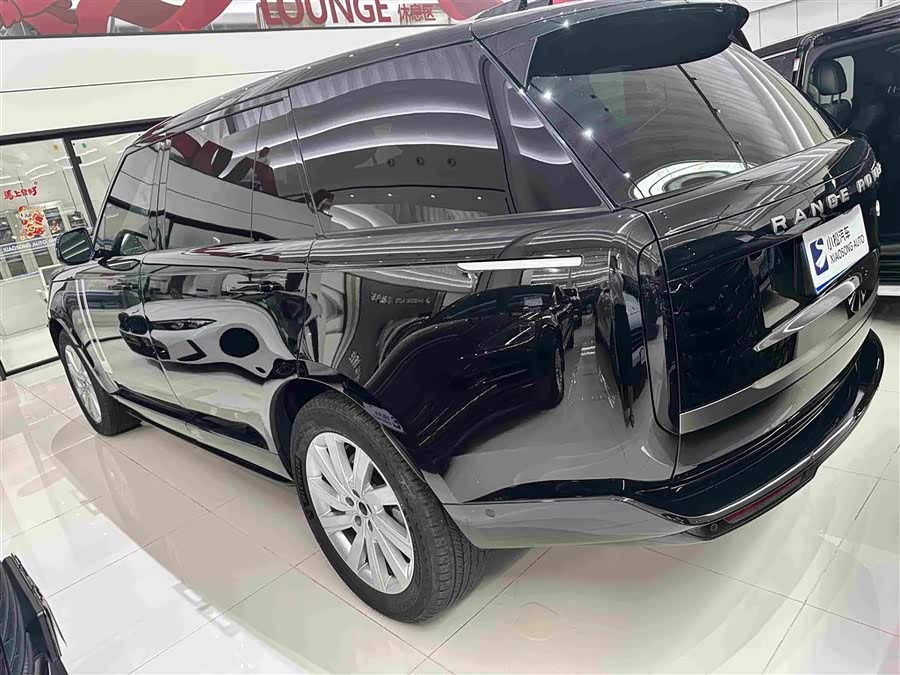 Range Rover 2024 3.0 L6 400PS Long Wheelbase Seven-Seater - zdjęcie 15
