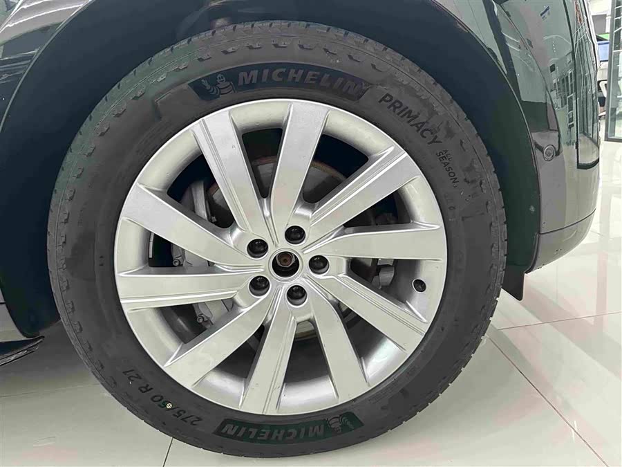 Range Rover 2024 3.0 L6 400PS Long Wheelbase Seven-Seater - zdjęcie 3