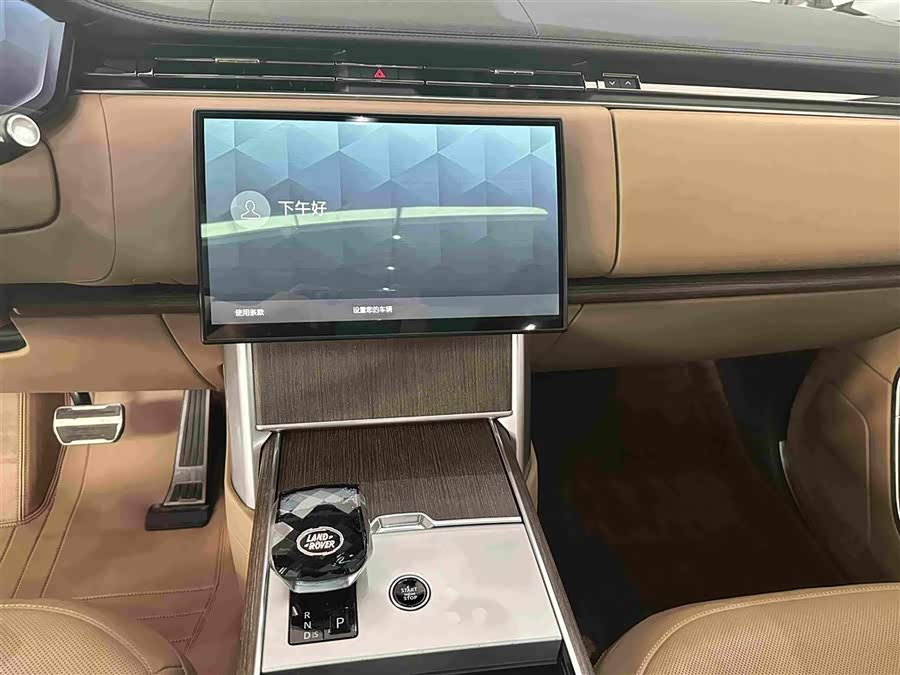 Range Rover 2024 3.0 L6 400PS Long Wheelbase Seven-Seater - zdjęcie 6