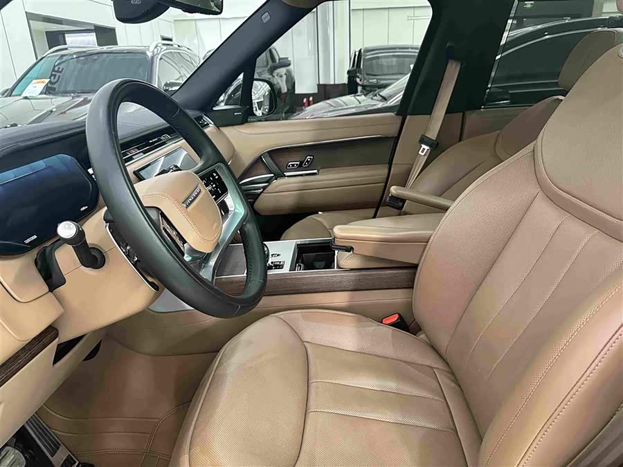 Range Rover 2024 3.0 L6 400PS Long Wheelbase Seven-Seater - zdjęcie 7