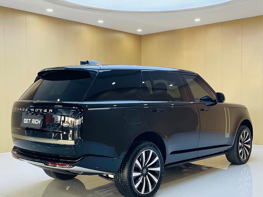 Range Rover 2024 3.0 L6 400PS Long Wheelbase Seven-Seater - zdjęcie 9