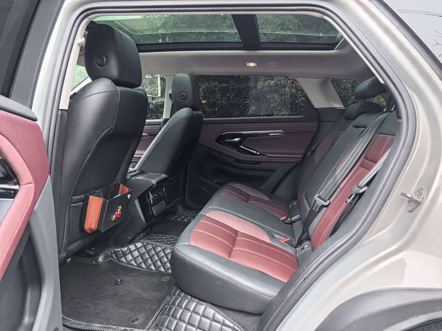 Range Rover Evoque 2022 2.0T R-Dynamic Luxury - zdjęcie 6