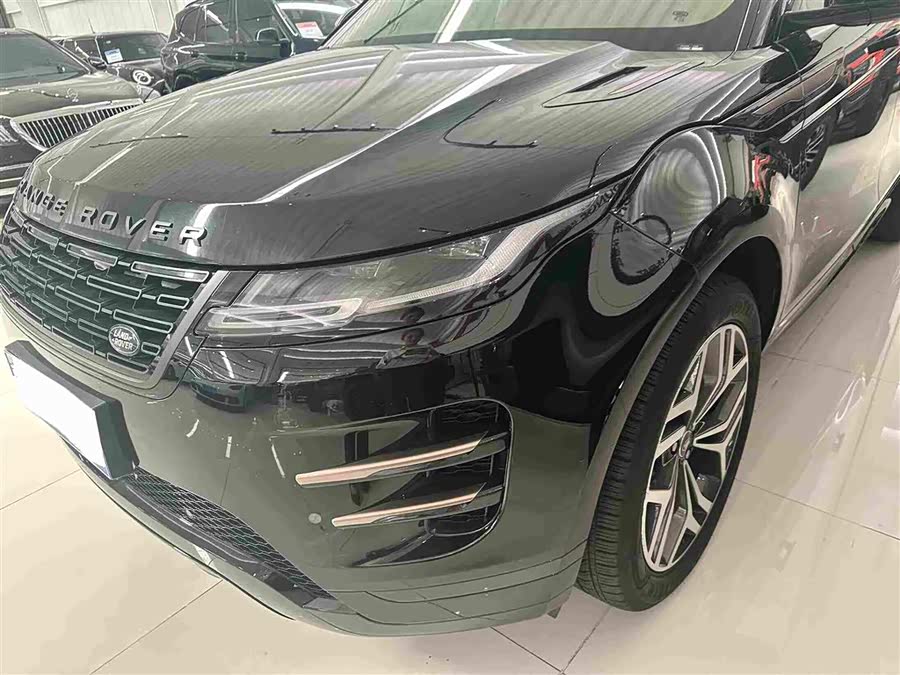 Range Rover Evoque 2026 Range Rover Evoque L SE - zdjęcie 3