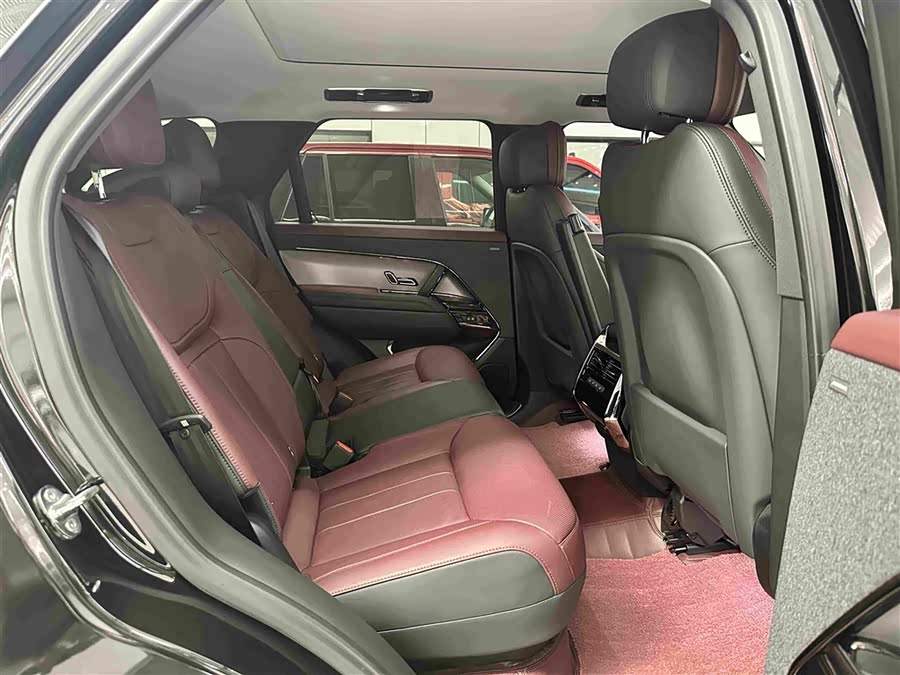Range Rover Sport 2024 400PS Dynamic SE - zdjęcie 15