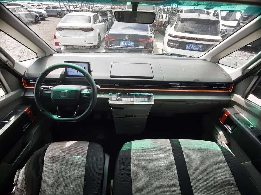 Remote Super VAN 2025 2WD Short Wheelbase Medium Roof 68kWh Smart Chip - zdjęcie 5