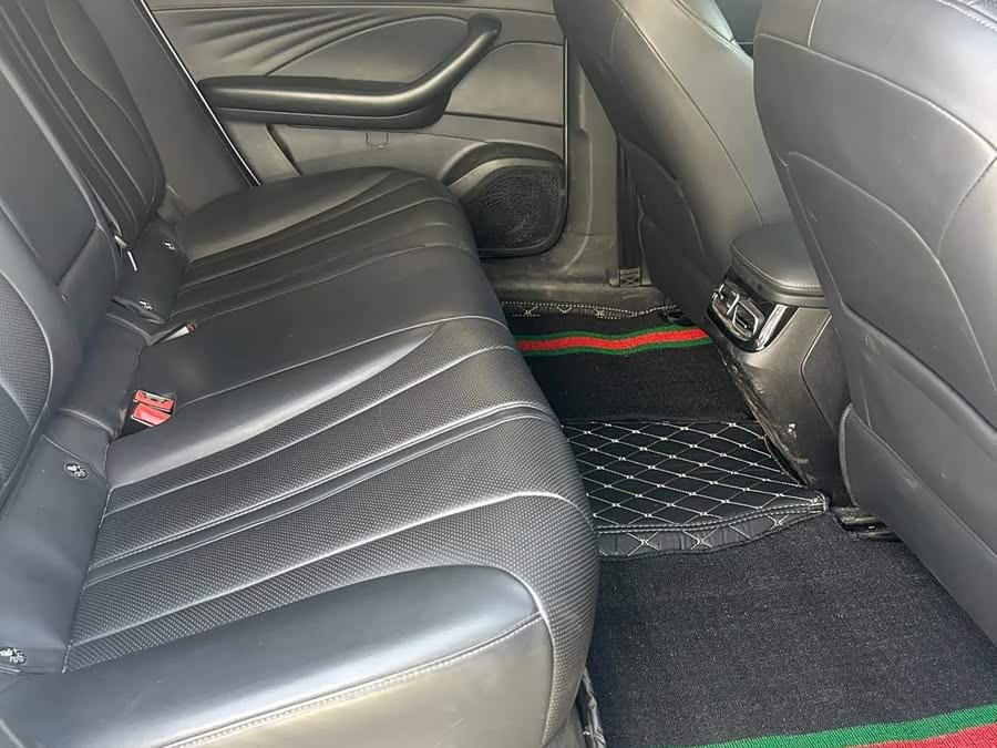 Roewe D7 2023 DMH 125km Super - zdjęcie 9