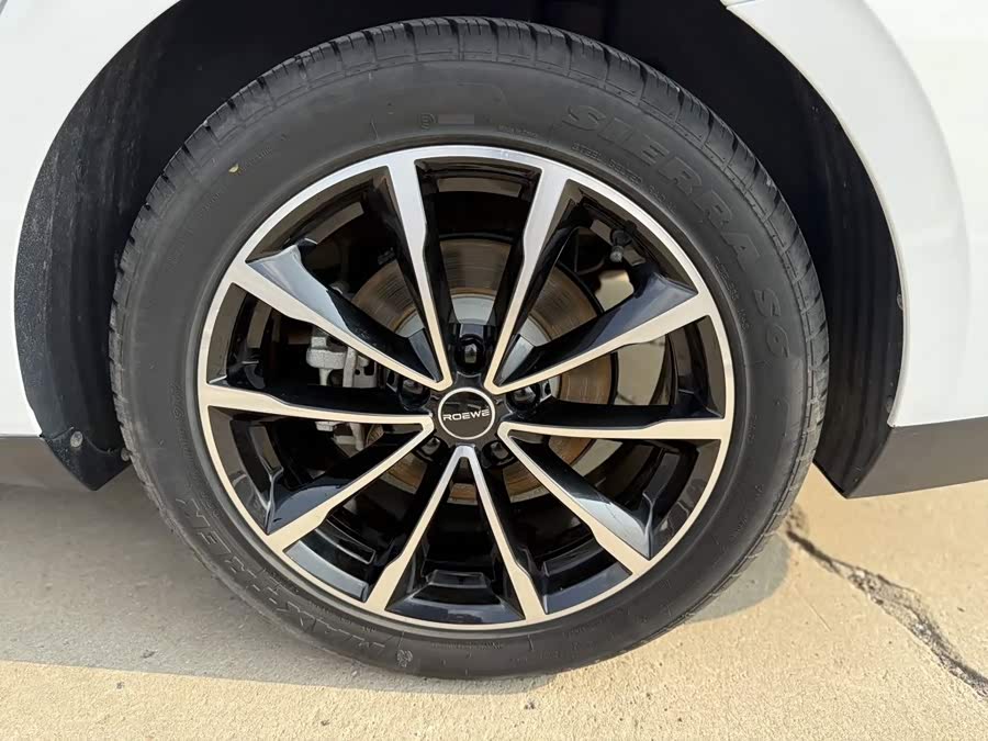 Roewe D7 2025 DMH 125km World Champion Excellence - zdjęcie 15