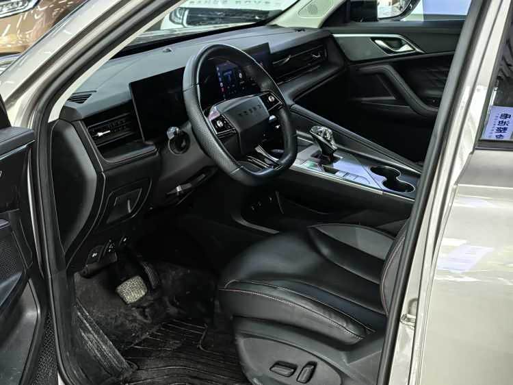 Roewe RX5 New Energy 2023 eRX5 Super Hybrid Superior - zdjęcie 7