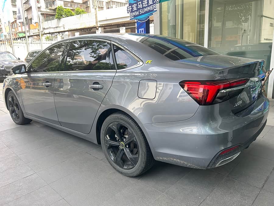 Roewe i6 MAX 1.5T PHEV Cool Sky Smart Drive Supreme - zdjęcie 4