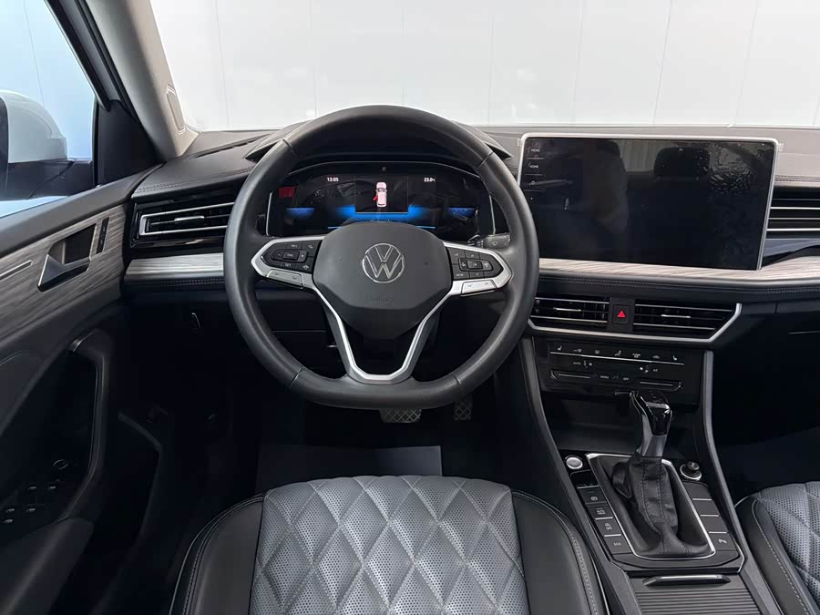 Sagitar 2023 280TSI DSG Excellence Plus - zdjęcie 6