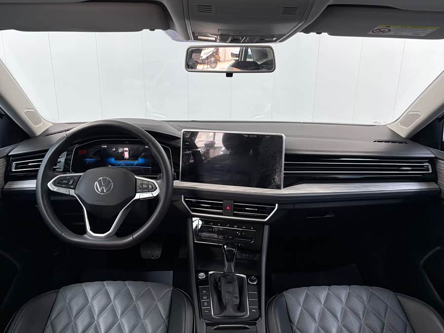 Sagitar 2023 280TSI DSG Excellence Plus - zdjęcie 7