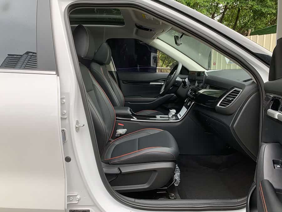 Saitus 2023 1.5L CVT Luxury - zdjęcie 5