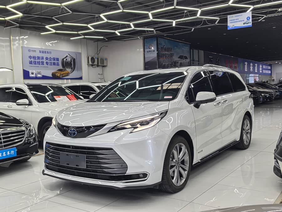 Sienna 2021 2.5L Hybrid Ultimate
