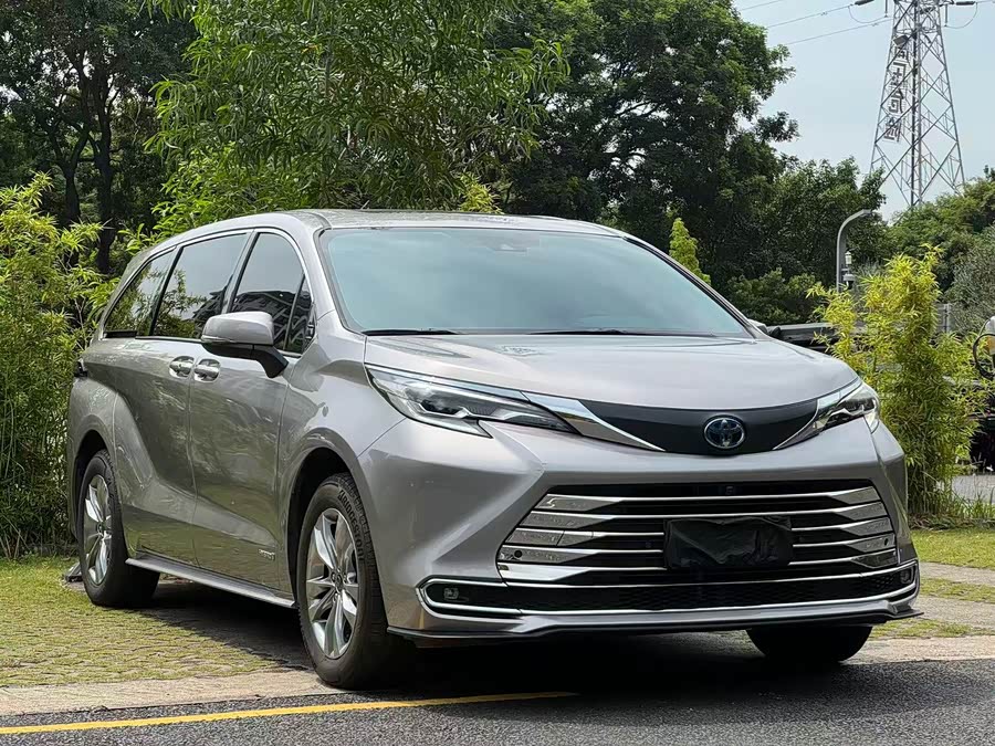 Sienna 2023 2.5L Hybrid Comfort Edition - zdjęcie 14