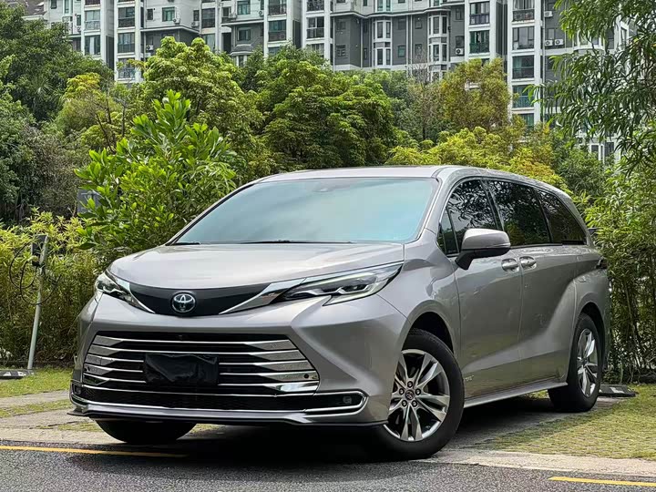Sienna 2023 2.5L Hybrid Comfort Edition - zdjęcie 18