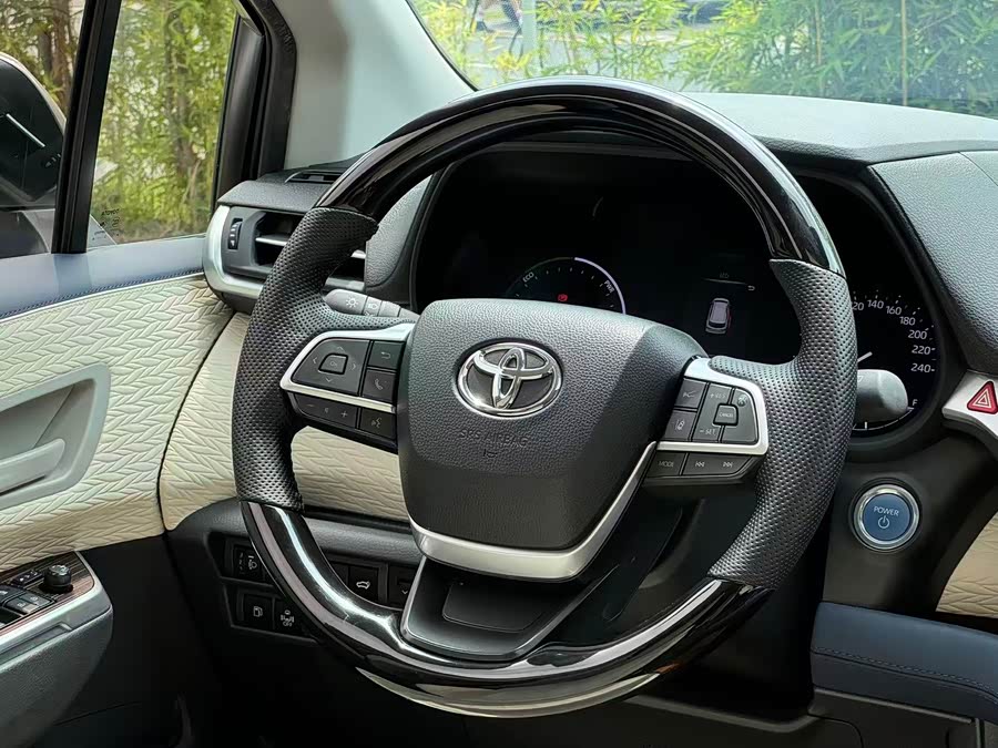 Sienna 2023 2.5L Hybrid Comfort Edition - zdjęcie 5