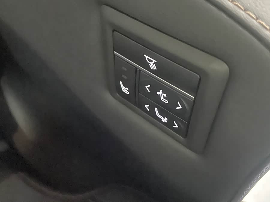 Sienna 2024 2.5L Hybrid Platinum - zdjęcie 7
