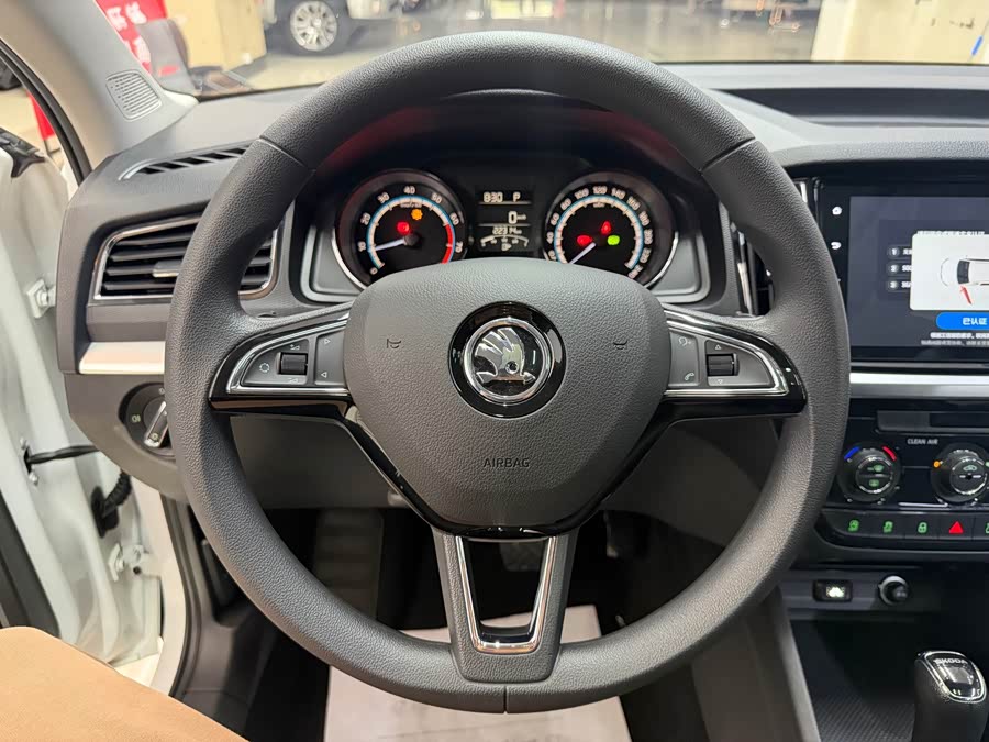 Skoda Kamiq 2023 1.5L Auto Comfort - zdjęcie 19