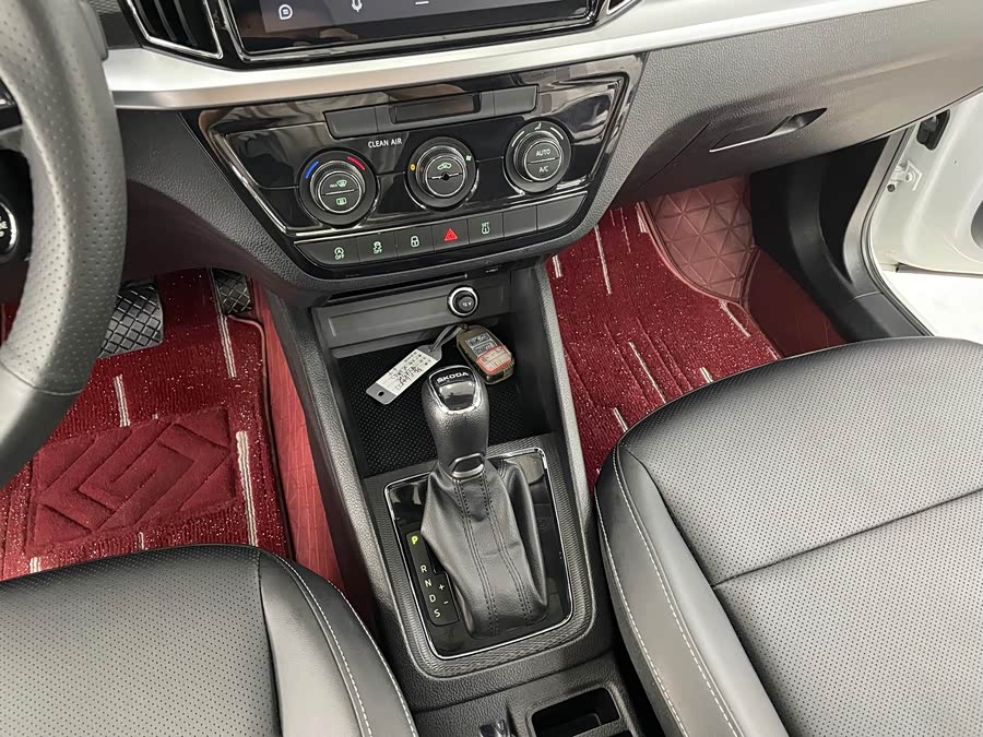 Skoda Kamiq 2023 Facelift 1.5L Automatic Comfort Edition - zdjęcie 11