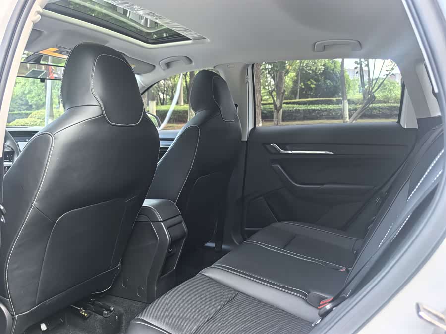 Skoda Kamiq 2023 Facelift 1.5L Automatic Comfort Edition - zdjęcie 5