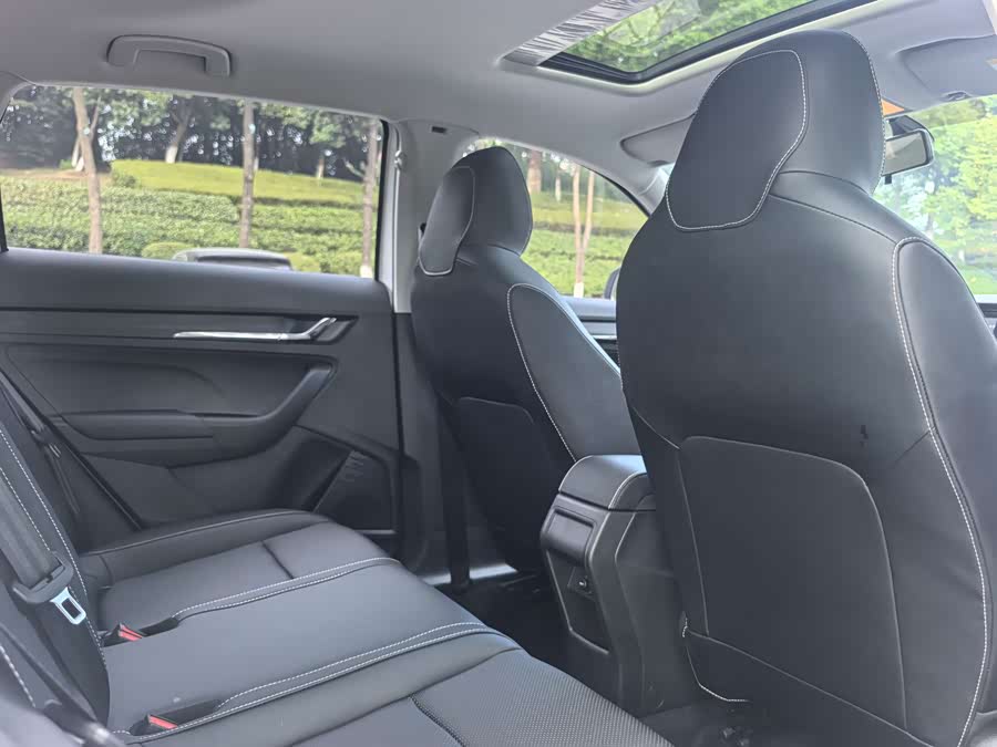 Skoda Kamiq 2023 Facelift 1.5L Automatic Comfort Edition - zdjęcie 7