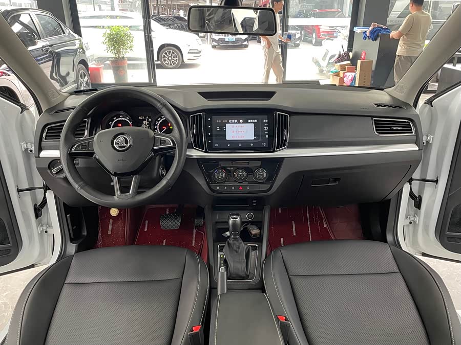 Skoda Kamiq 2023 Facelift 1.5L Automatic Comfort Edition - zdjęcie 8