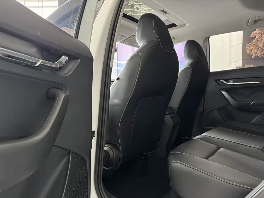 Skoda Kamiq 2023 Facelift 1.5L Automatic Comfort Edition - zdjęcie 9