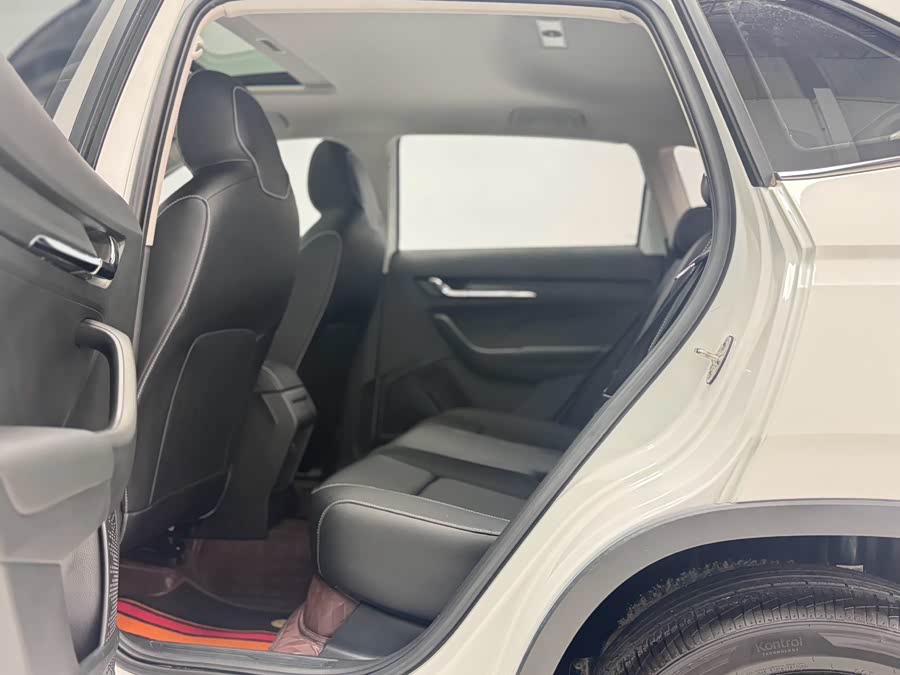 Skoda Kamiq 2023 Facelift 1.5L Automatic Comfort Edition - zdjęcie 10