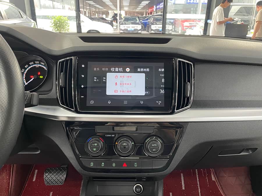 Skoda Kamiq 2023 Facelift 1.5L Automatic Comfort Edition - zdjęcie 10