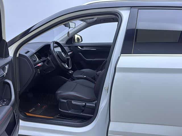 Skoda Kamiq 2023 GT 1.5L Auto Premium - zdjęcie 19