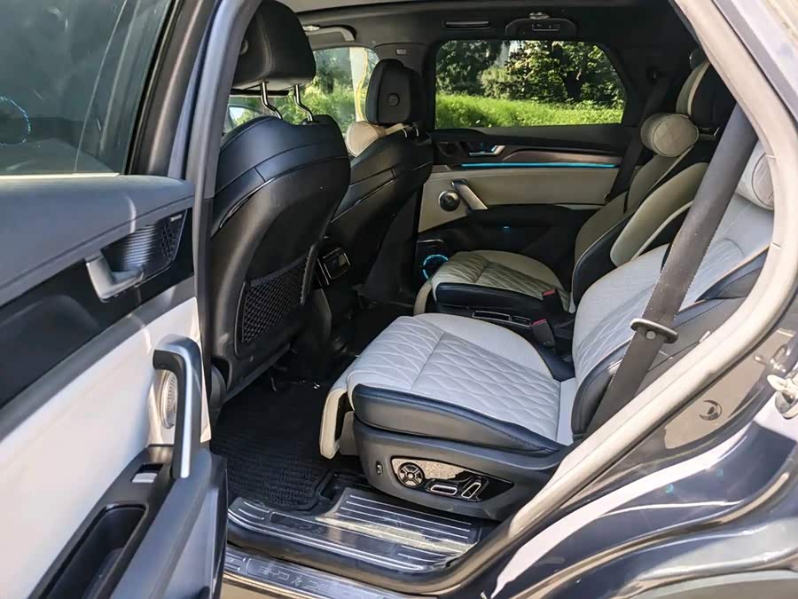 Tang New Energy 2022 DM-p 215KM 4WD Premium - zdjęcie 5