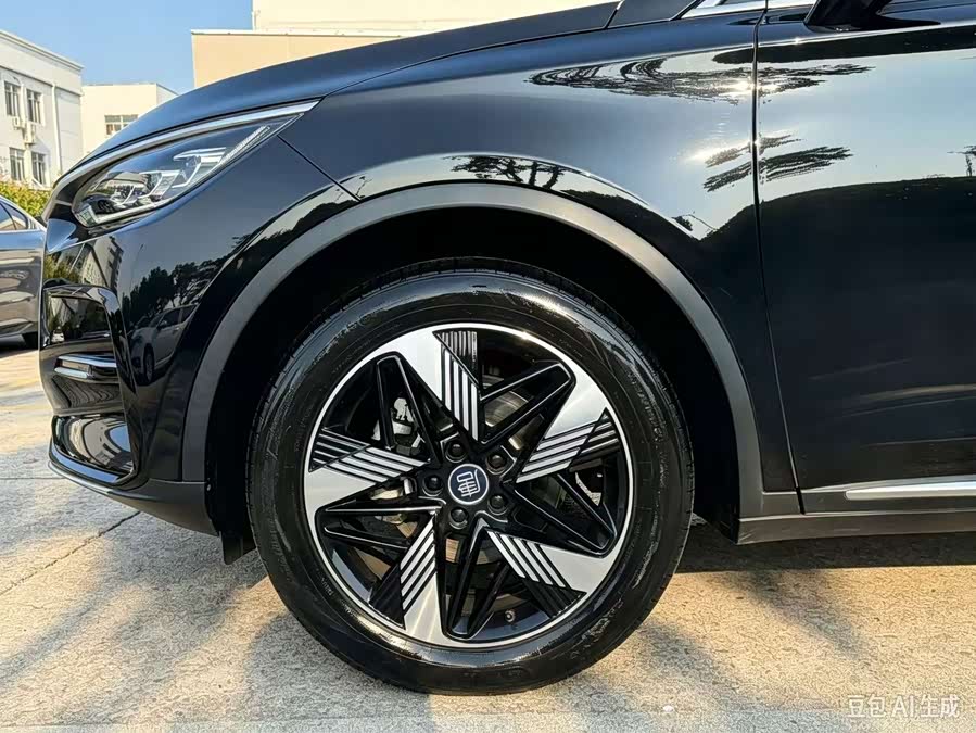 Tang New Energy 2023 DM-i Champion 112KM Luxury - zdjęcie 10