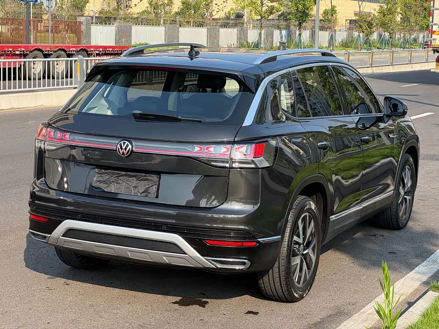 Tayron 2023 330TSI Two-Wheel Drive Luxury Plus Advanced Edition - zdjęcie 20