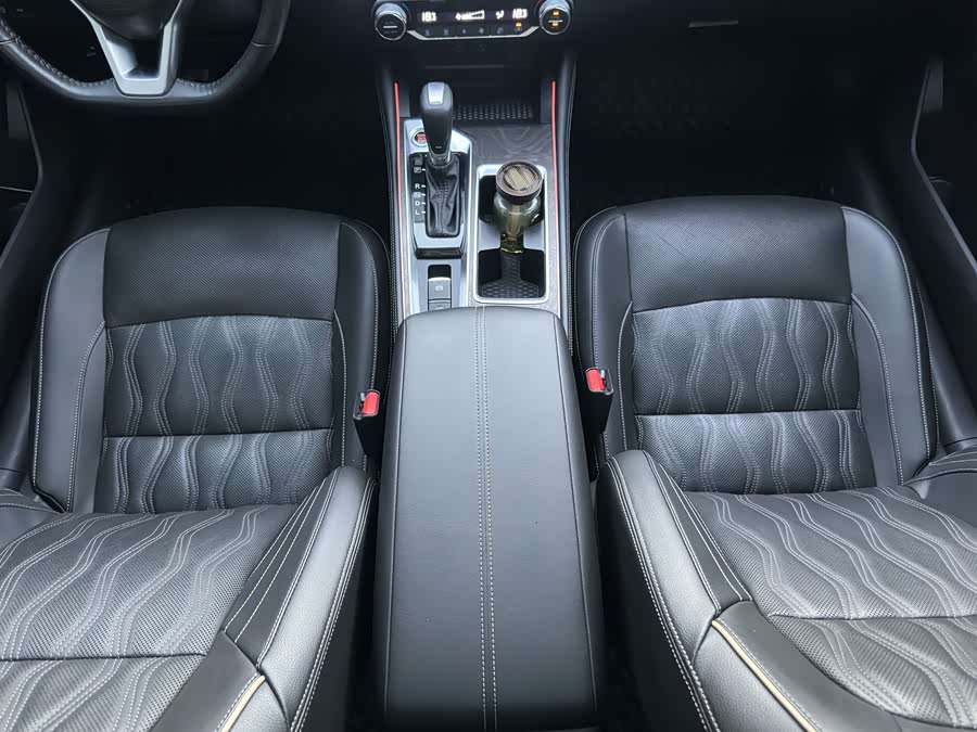 Teana 2022 2.0L XL-Upr Luxury - zdjęcie 14