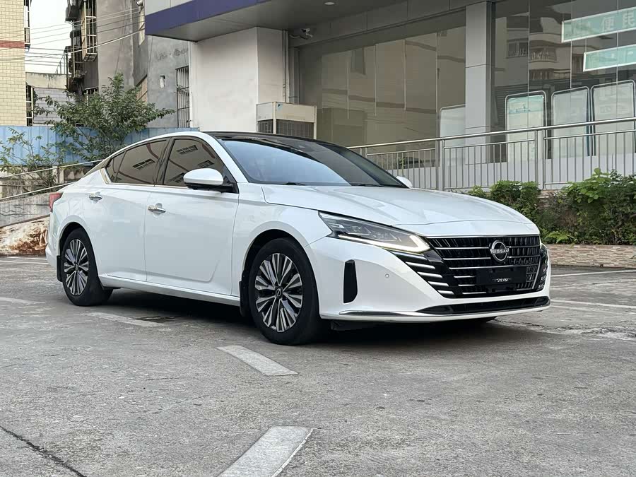 Teana 2022 2.0L XL-Upr Luxury - zdjęcie 3