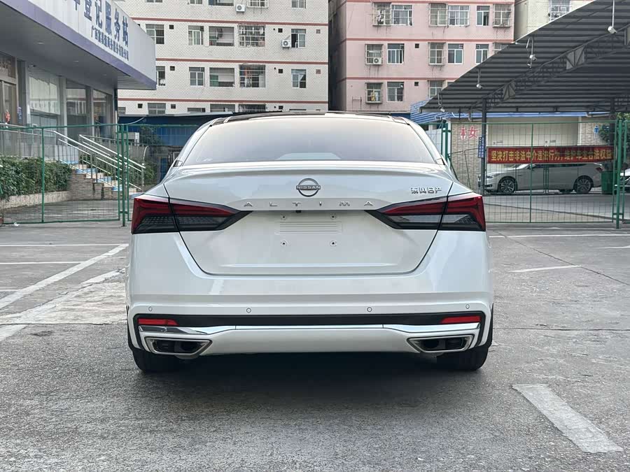 Teana 2022 2.0L XL-Upr Luxury - zdjęcie 6