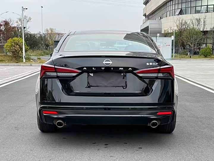 Teana 2024 2.0L SV Black Gold Edition - zdjęcie 16