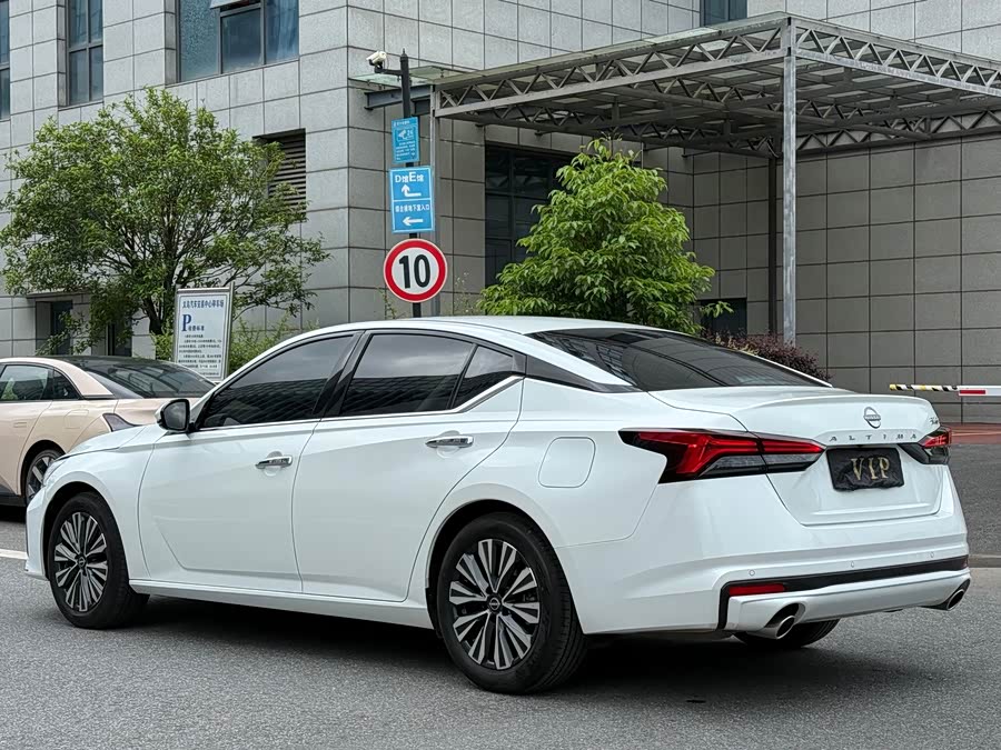 Tianlai 2024 2.0L XE True Heart - zdjęcie 5