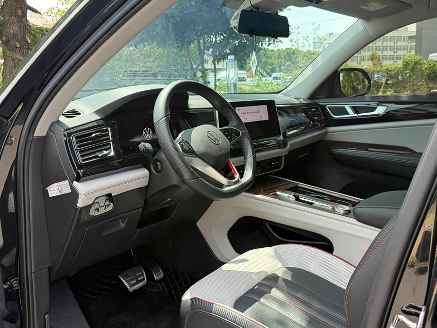 Tiguan 2023 Tiguan X 380TSI 4WD Luxury - zdjęcie 14