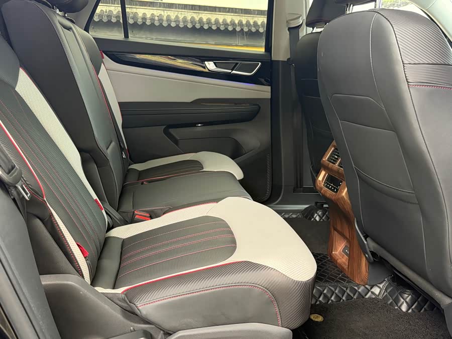 Tiguan 2023 Tiguan X 380TSI 4WD Luxury - zdjęcie 7