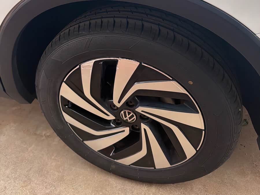 Tiguan L 2023 300 TSI Automatic Two-Wheel Drive Intelligent Enjoyment Version - zdjęcie 16