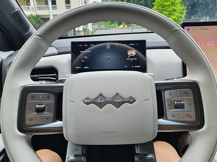 Titan 3 2025 501KM 4WD Max - zdjęcie 14