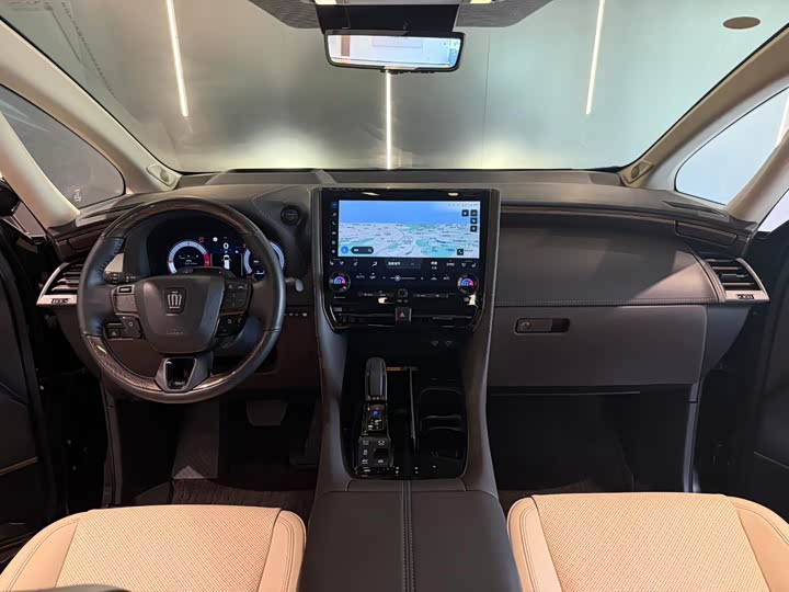 Toyota Crown Dual Engine 2.5L Supreme - zdjęcie 13